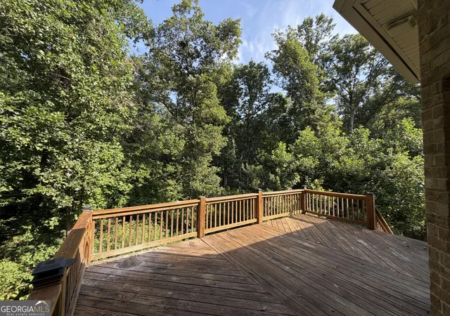 Photo 54 of Single family home for sale at 318 Waterford Cir, Cornelia, GA 30531 | MLS# 10825292 | Listing updated on 2026-10-08