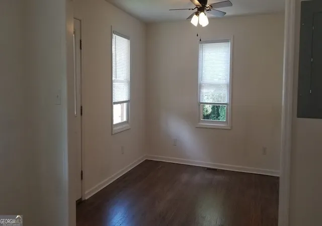 Homes for sale in Milledgeville, GA | 121 Pine Ave Se, Milledgeville, GA 31061 | MLS# 10774911