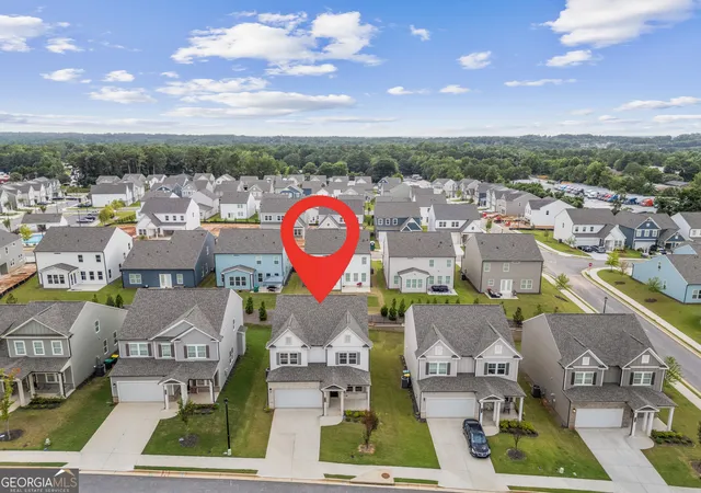 Photo 3 of Single family home for sale at 3718 Annsbury Ct, Lilburn, GA 30047 | MLS# 10809023 | Listing updated on 2026-09-03