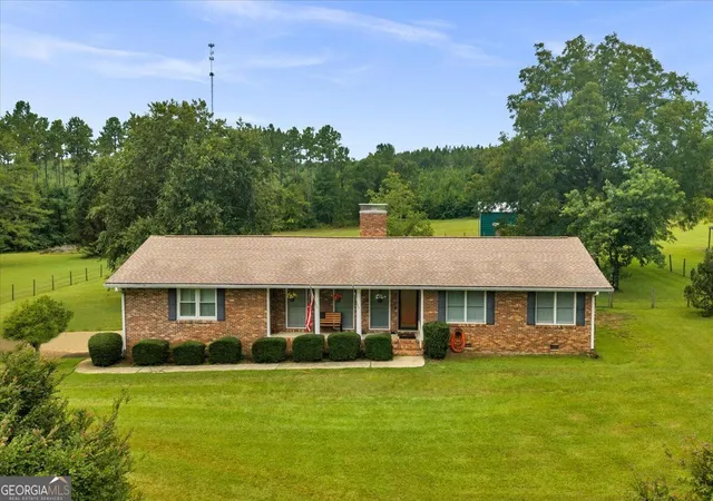 1st image of 2685 Us Hwy 441 S, Irwinton, GA 31042 | MLS# 10829843