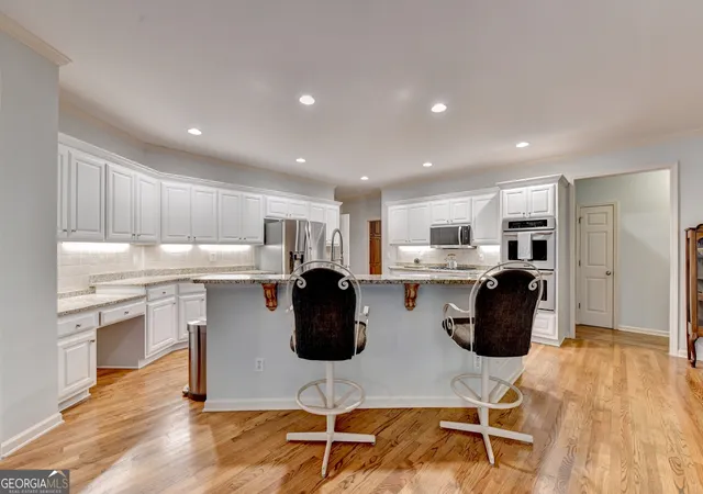 Photo 2 of Single family home for sale at 3515 Woodbury Creek Dr, Cumming, GA 30041 | MLS# 10793507 | Listing updated on 2026-08-28