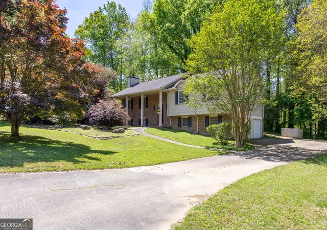 Photo 2 of Sale Pending at 4681 Mahonia Wy Nw, Acworth, GA 30102 | MLS# 10735173 | Listing updated on 2026-09-13