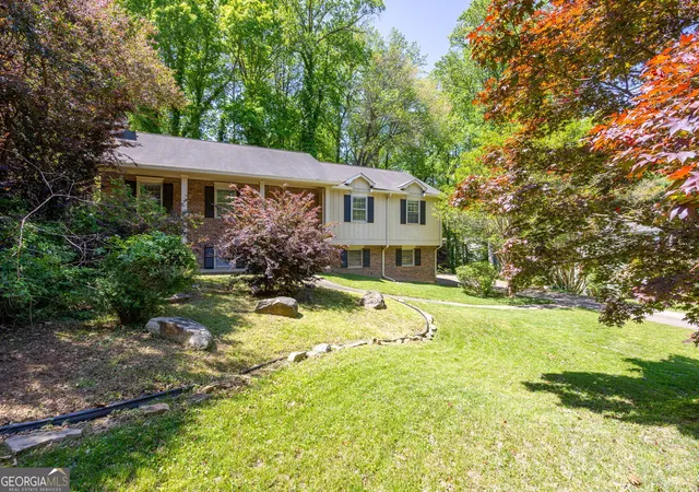Photo 3 of Sale Pending at 4681 Mahonia Wy Nw, Acworth, GA 30102 | MLS# 10735173 | Listing updated on 2026-09-13