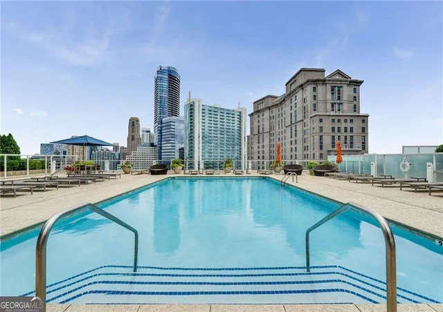 Listing Photo 2 - Condo for sale in building located at 3325 Piedmont Rd Ne, Atlanta, GA 30305 - Unit #1608
