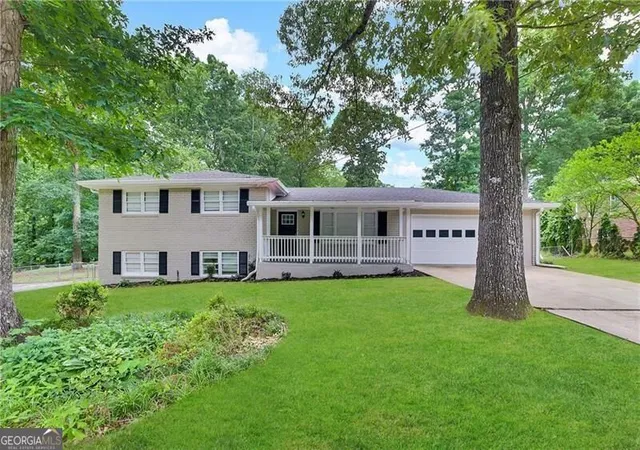 Photo 1 of Single family home for sale at 3964 Summit Dr, Douglasville, GA 30135 | MLS# 10832840 | Listing updated on 2026-09-08