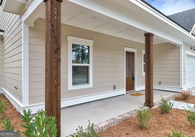 Photo 3 of Single family home for sale at 204 Pineland Dr, Rincon, GA 31326 | MLS# 10687619 | Listing updated on 2026-06-14