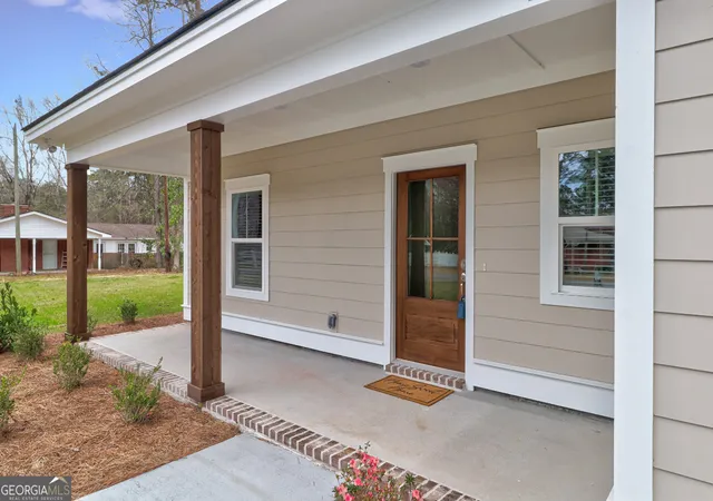 Photo 3 of Single family home for sale at 204 Pineland Dr, Rincon, GA 31326 | MLS# 10687619 | Listing updated on 2026-06-14