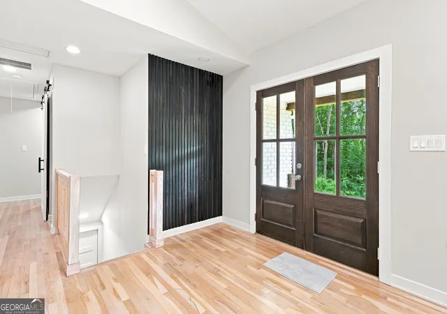 Photo 3 of Single family home for sale at 2618 Beechwood Dr, Marietta, GA 30062 | MLS# 10806672 | Listing updated on 2026-07-30
