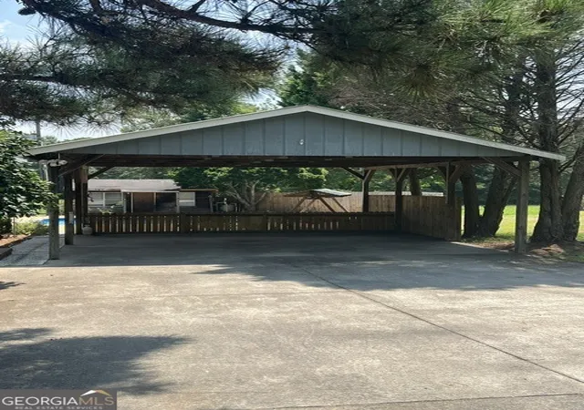 2nd image of 64 Lake Dr, Manchester, GA 31816 | MLS# 10817768
