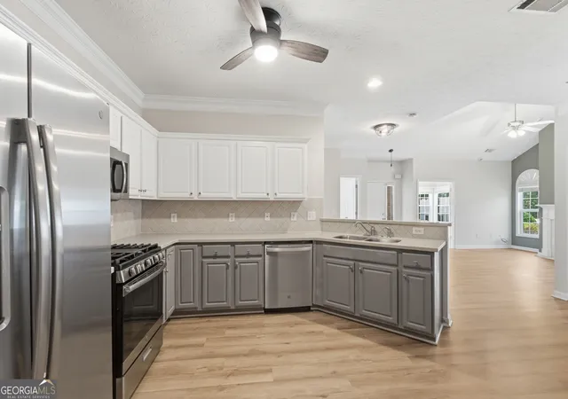 Listing Photo 5 - Condo for sale in building located at 4533 Caleb Xing, Powder Springs, GA 30127 - Unit #18