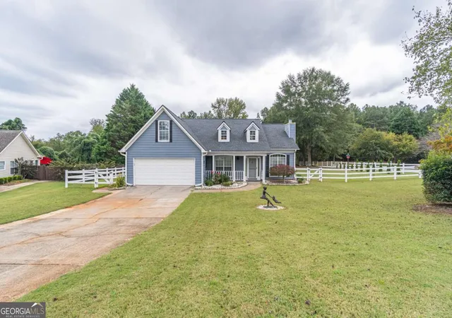 2nd image of 395 Flintlock Dr, Dacula, GA 30019 | MLS# 10799451