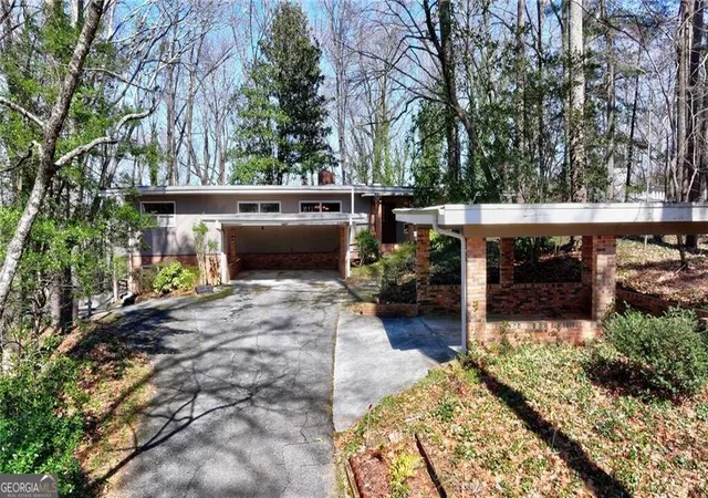 Photo 1 of Sale Pending at 110 Stewart Dr, Sandy Springs, GA 30342 | MLS# 10605646 | Listing updated on 2026-01-28
