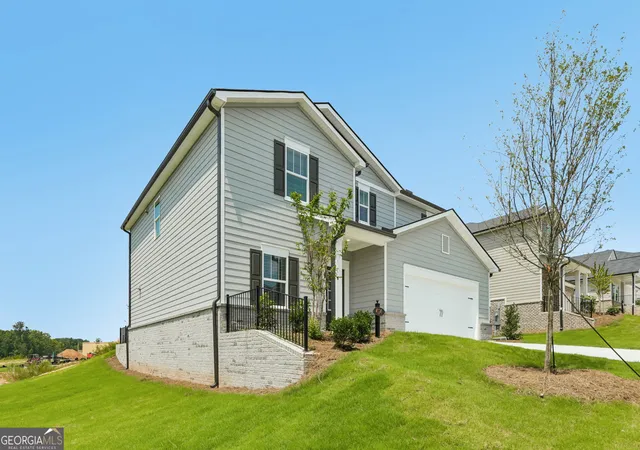 Photo 4 of Sale Pending at 414 Morgan Crk Rd, Pendergrass, GA 30567 | MLS# 10791471 | Listing updated on 2026-10-02