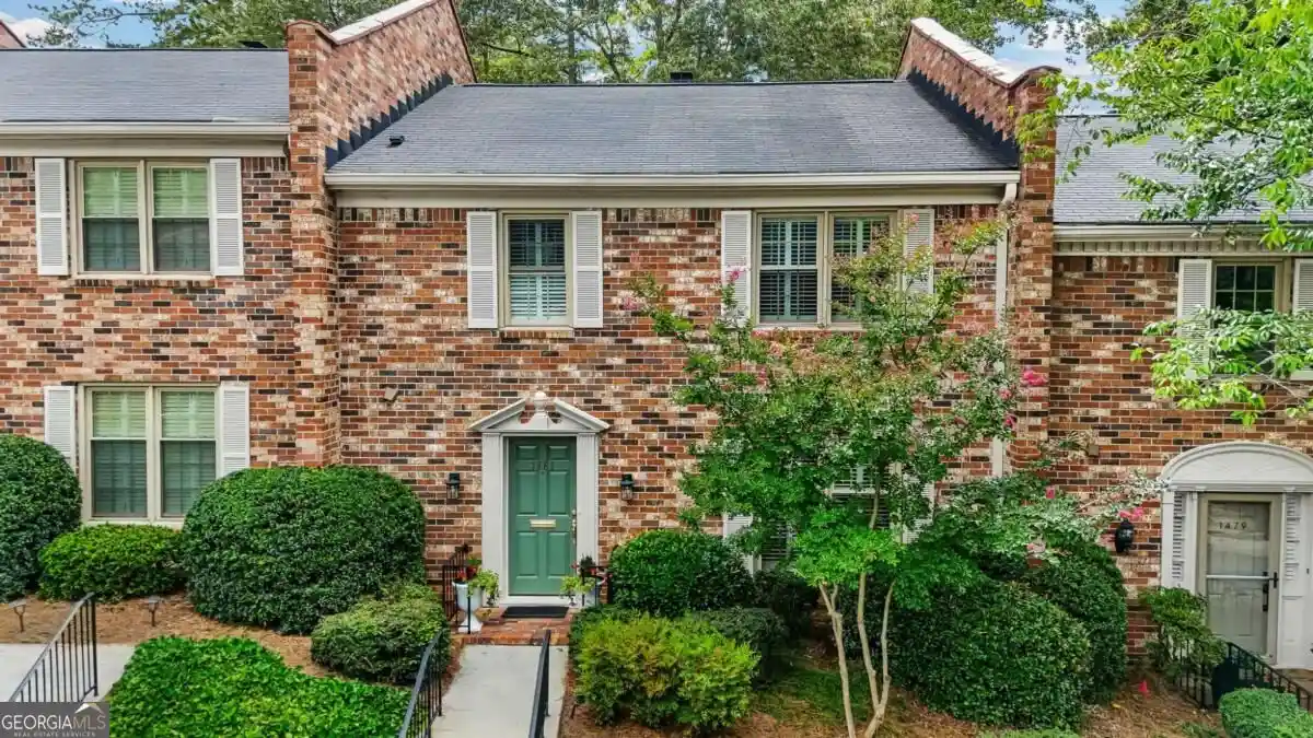 Photo 1 of Sale Pending at 1481 Leafmore Pl, Decatur, GA 30033 | MLS# 10872150 | Listing updated on 2026-10-14