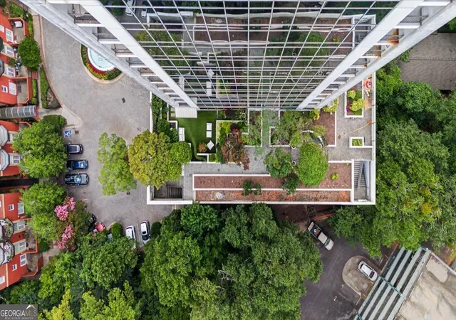 Photo 34 of Condo for sale at 2828 Peachtree Rd Ne #802, Atlanta, GA 30305 | MLS# 10811433 | Listing updated on 2026-09-04