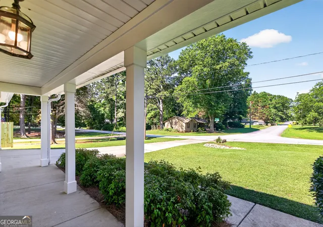 3rd image of 35 Sunnybrook Dr, Mcdonough, GA 30253 | MLS# 10779219