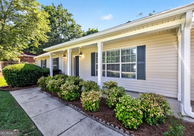 4th image of 35 Sunnybrook Dr, Mcdonough, GA 30253 | MLS# 10779219