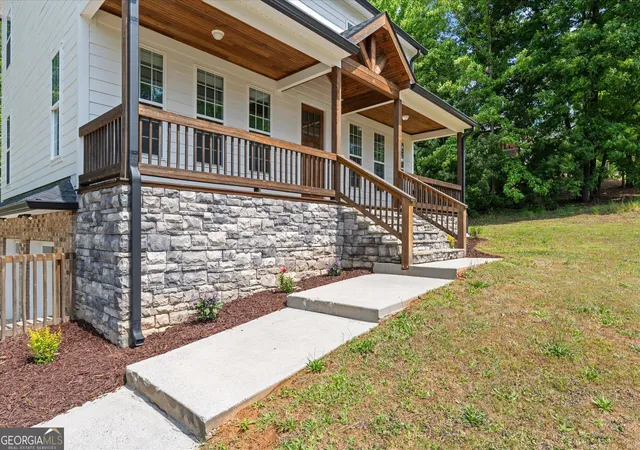 Homes for sale in Lindale, GA | 253 Mulberry Ln Se, Lindale, GA 30147 | MLS# 10754526