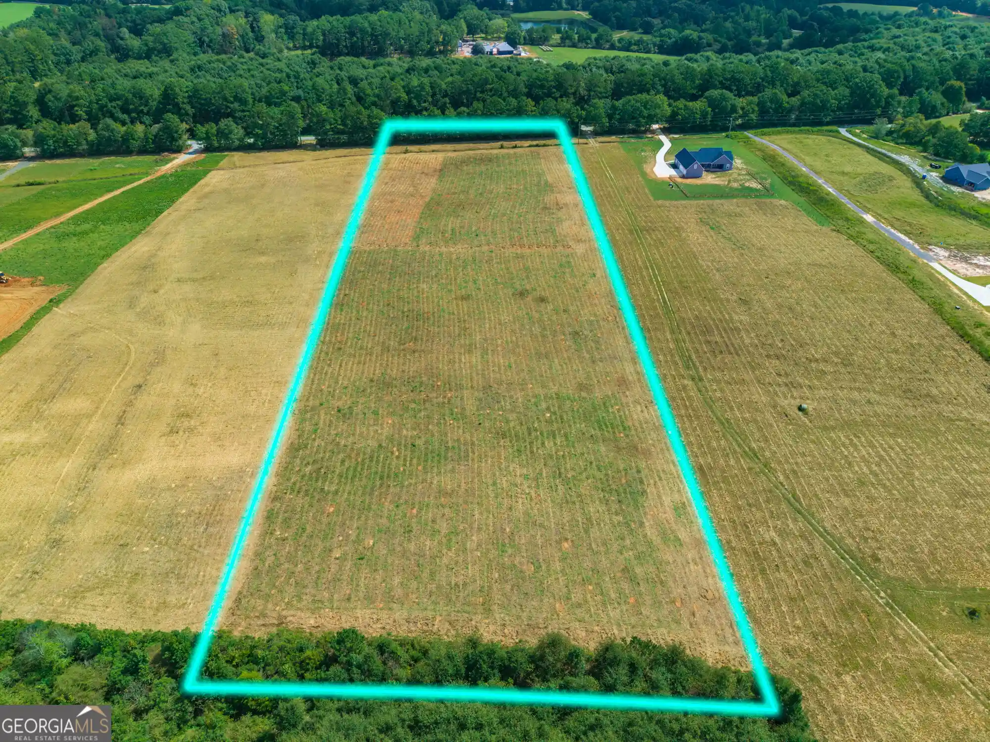Photo 1 of Sale Pending at 201 Hamil Rd, Griffin, GA 30223 | MLS# 10848067 | Listing updated on 2026-10-09