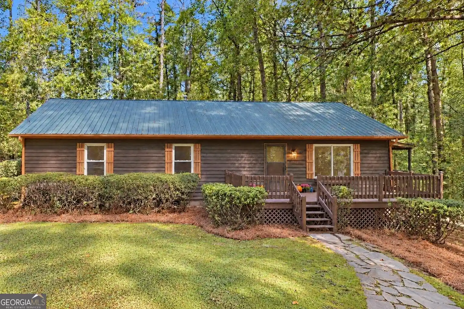 Photo 1 of Single family home for sale at 6292 Lively Way, Cumming, GA 30040 | MLS# 10869871 | Listing updated on 2026-10-22