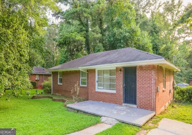 Photo 3 of Sale Pending at 1803 Hollyhock Ter, Decatur, GA 30032 | MLS# 10561688 | Listing updated on 2026-10-21