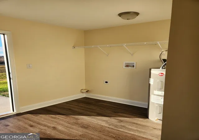 Listing Photo 2 - Condo for sale in building located at 111 Ronald Pride Blvd, Fort Valley, GA 31030 - Unit #