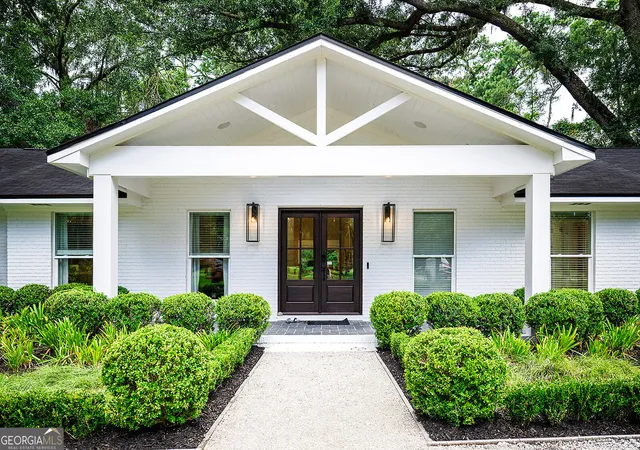 Single family home for sale at 4909 Frederica Rd, Saint Simons Island, GA 31522 | MLS# 10581857 | Listing updated on 2025-08-25