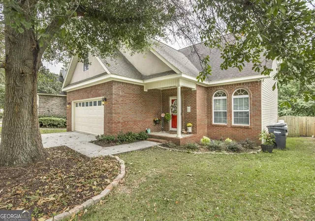 2nd image of 266 Southland Station Dr, Warner Robins, GA 31088 | MLS# 10620530