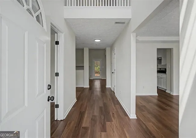 Photo 3 of Single family home for sale at 3709 Auldyn Dr, Austell, GA 30106 | MLS# 10820483 | Listing updated on 2026-09-30