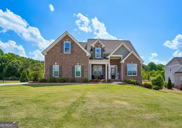 Homes for sale in Bogart, GA | 1354 Horseshoe Bend Ln, Bogart, GA 30622 | MLS# 10741860