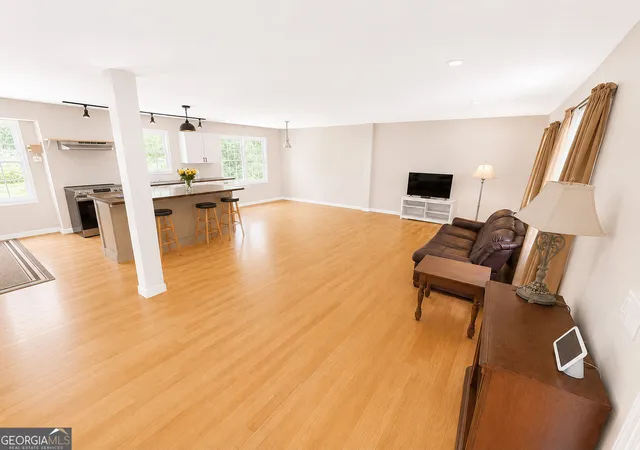 2nd image of 792 Mountainbrooke Cir, Stone Mountain, GA 30087 | MLS# 10782586