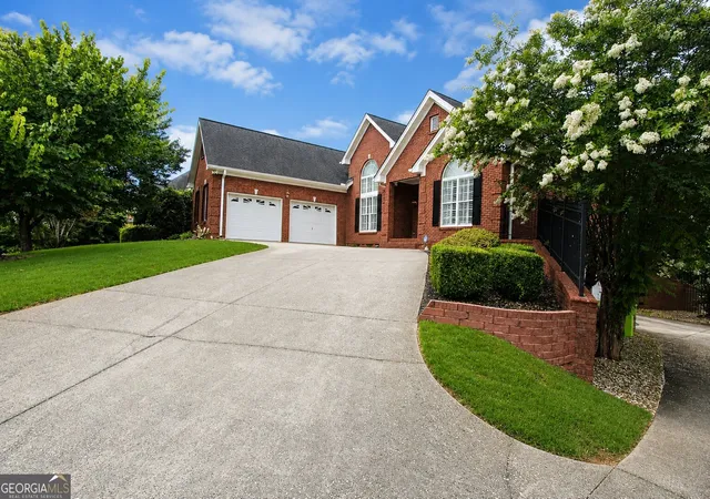 Photo 3 of Sale Pending at 4275 Rosestone Ct, Douglasville, GA 30135 | MLS# 10813216 | Listing updated on 2026-10-02