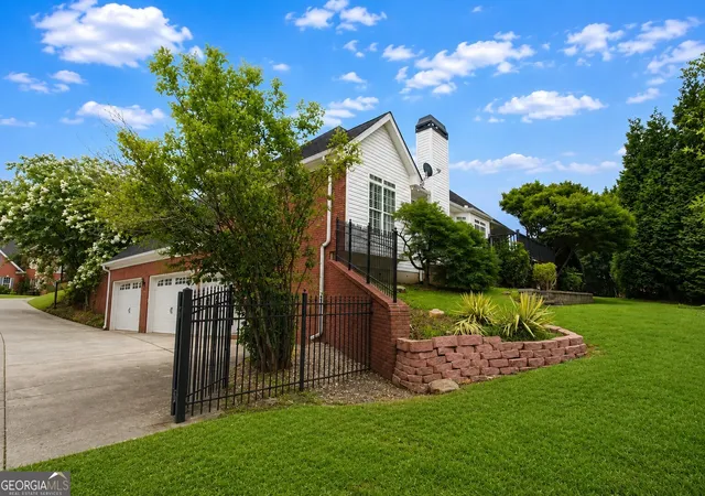 Photo 3 of Sale Pending at 4275 Rosestone Ct, Douglasville, GA 30135 | MLS# 10813216 | Listing updated on 2026-10-02