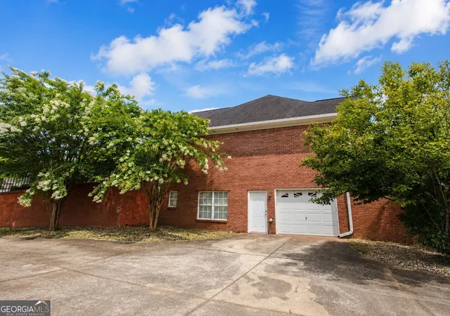 Photo 4 of Sale Pending at 4275 Rosestone Ct, Douglasville, GA 30135 | MLS# 10813216 | Listing updated on 2026-10-02
