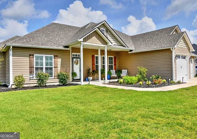 Photo 2 of Single family home for sale at 14 Remington Ln, Lakeland, GA 31635 | MLS# 10835522 | Listing updated on 2026-09-11