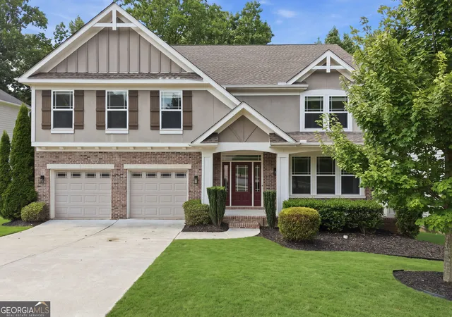 Photo 1 of Single family home for sale at 3325 Trowbridge Dr, Cumming, GA 30040 | MLS# 10830754 | Listing updated on 2026-09-18
