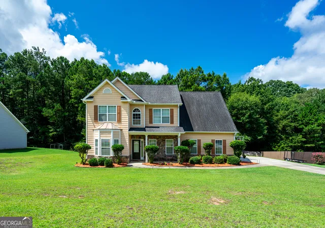 2nd image of 111 Jasmine Ln, Lagrange, GA 30241 | MLS# 10807186