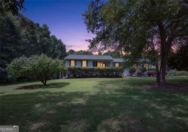 Photo 3 of Single family home for sale at 8715 Gullatt Rd, Palmetto, GA 30268 | MLS# 10809222 | Listing updated on 2026-08-03