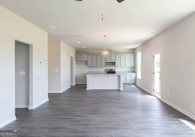 Photo 3 of Single family home for sale at 384 Crimson Feather Dr, Jefferson, GA 30549 | MLS# 10784654 | Listing updated on 2026-10-05