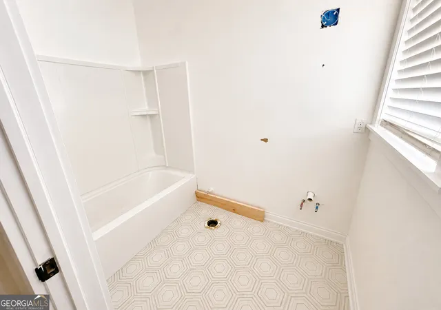3rd image of 907 Hank Aaron Dr Sw, Atlanta, GA 30315 | MLS# 10797979