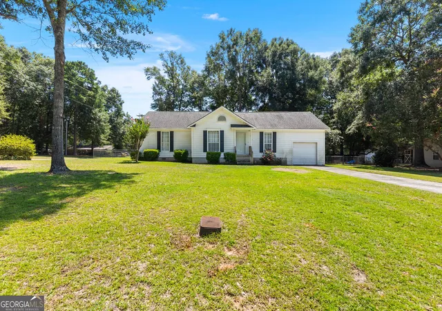 Photo 2 of Sale Pending at 101 Addison Ln, Perry, GA 31069 | MLS# 10833808 | Listing updated on 2026-09-08