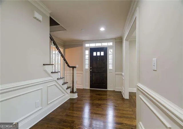 Photo 2 of Sale Pending at 1565 Summerset Dr, Atlanta, GA 30338 | MLS# 10737276 | Listing updated on 2026-09-13