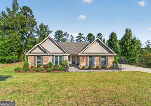 3rd image of 479 High Point Road Nw, Milledgeville, GA 31061 | MLS# 10827533