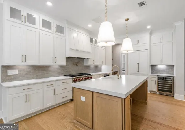 Photo 3 of Single family home for sale at 201 Eagles Wy, Eatonton, GA 31024 | MLS# 10795321 | Listing updated on 2026-08-24