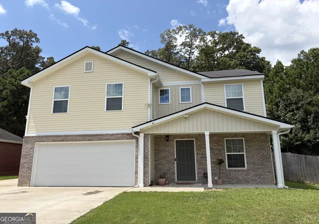 Photo 1 of Single family home for sale at 13 Walton Crk Dr, Rome, GA 30165 | MLS# 10812949 | Listing updated on 2026-09-02