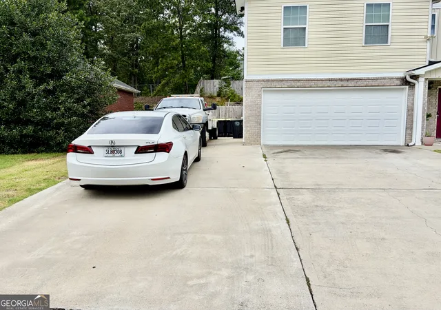 Photo 3 of Single family home for sale at 13 Walton Crk Dr, Rome, GA 30165 | MLS# 10812949 | Listing updated on 2026-09-02