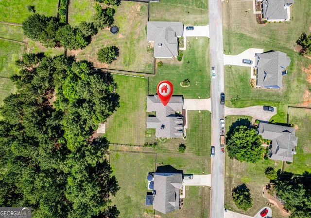 Photo 3 of Single family home for sale at 166 Alexander Lakes Dr, Eatonton, GA 31024 | MLS# 10779417 | Listing updated on 2026-09-13