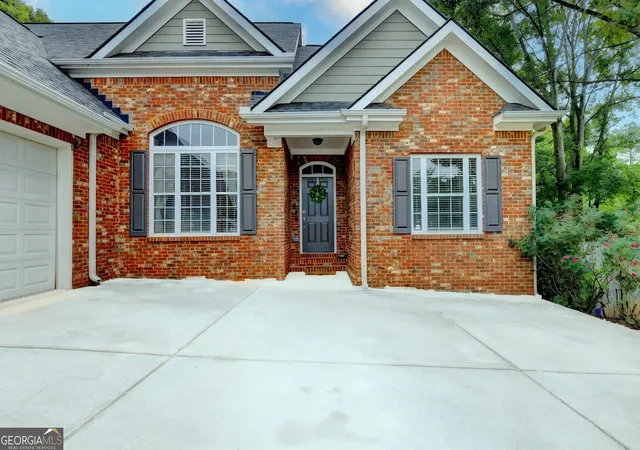 Photo 3 of Single family home for sale at 49 Flintstone Rd, Jefferson, GA 30549 | MLS# 10814313 | Listing updated on 2026-08-17