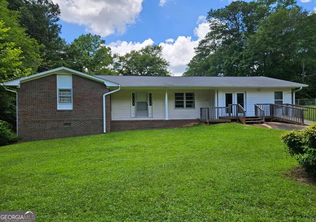 1st image of 327 Kensington Cir, Bremen, GA 30110 | MLS# 10813614