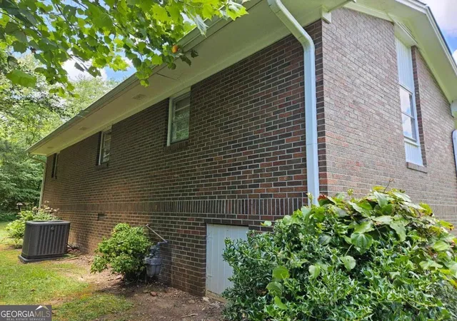 5th image of 327 Kensington Cir, Bremen, GA 30110 | MLS# 10813614